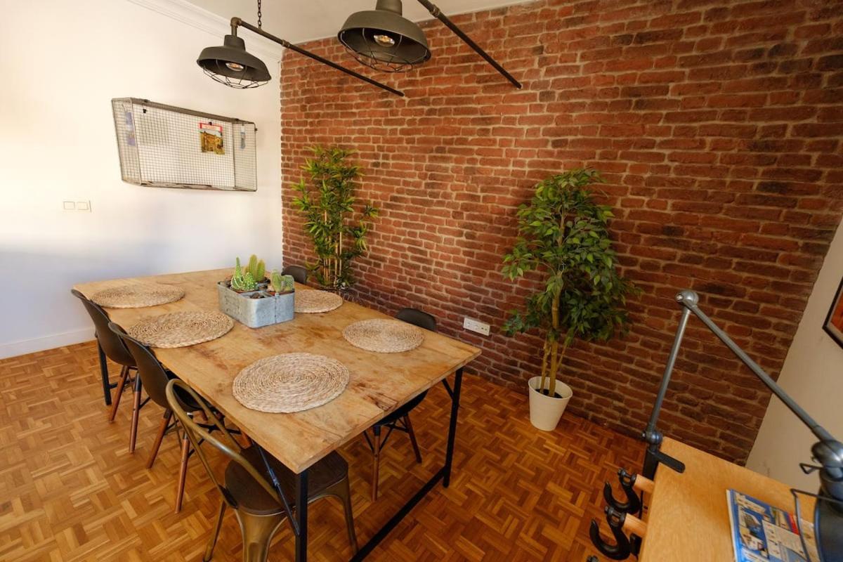 Apartment Lifehouse Cathedral * Free Parking* Superiorwifi*