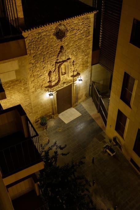 Lifehouse Cathedral * Free Parking* Superiorwifi*